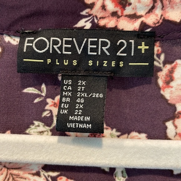 Forever 21 floral blouse - Picture 2 of 5